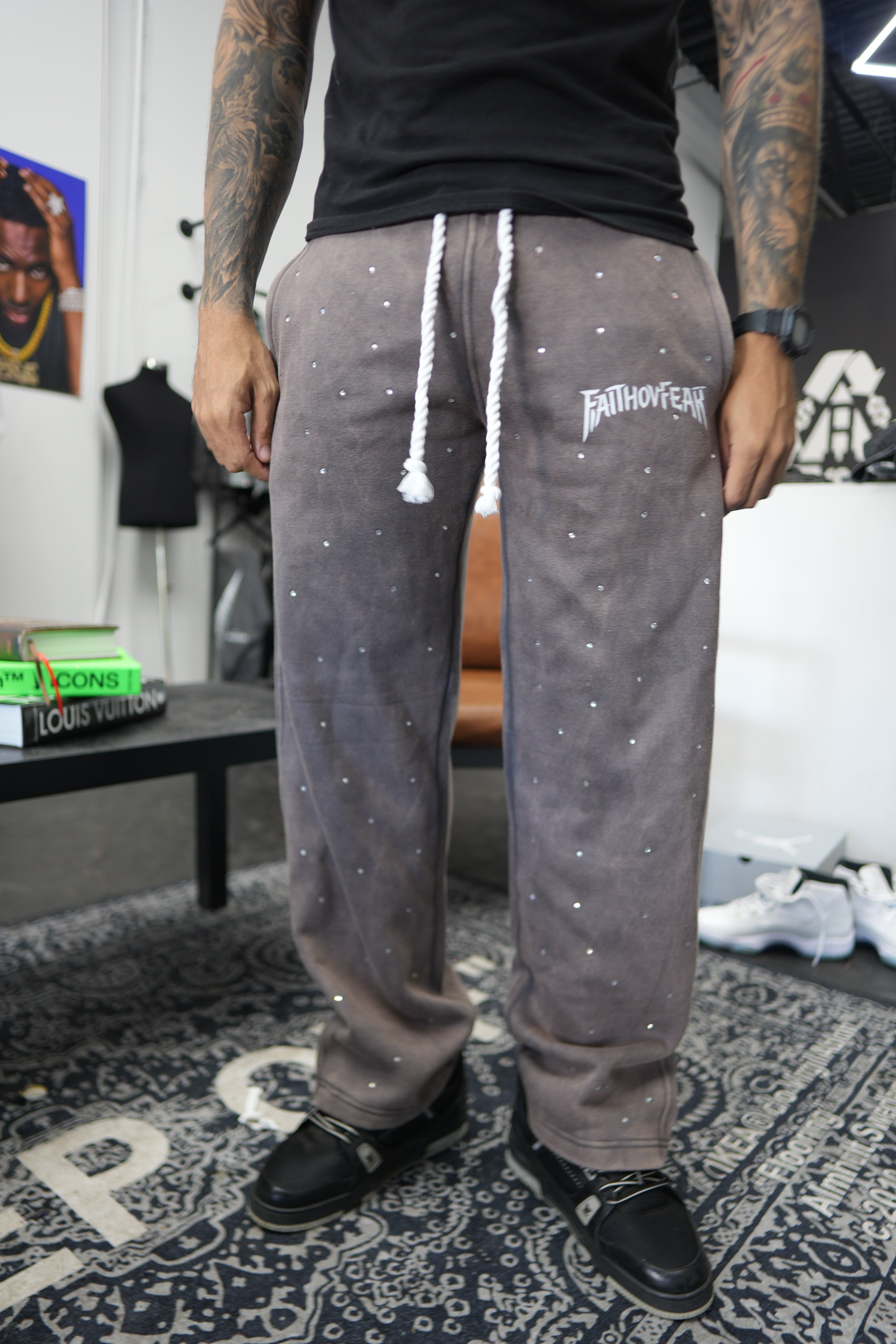 -FOF WALK IN FAITH UNI-SEX SWEATS ACID WASH GRAY