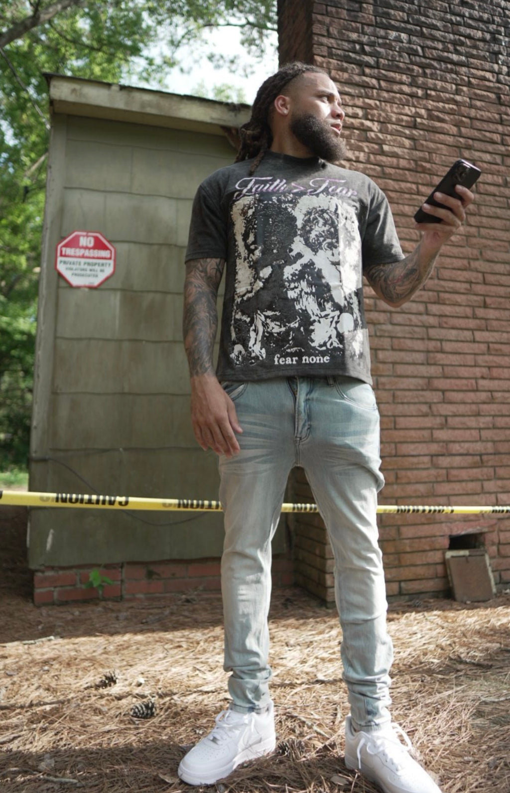 **FAITH>FEAR TEE